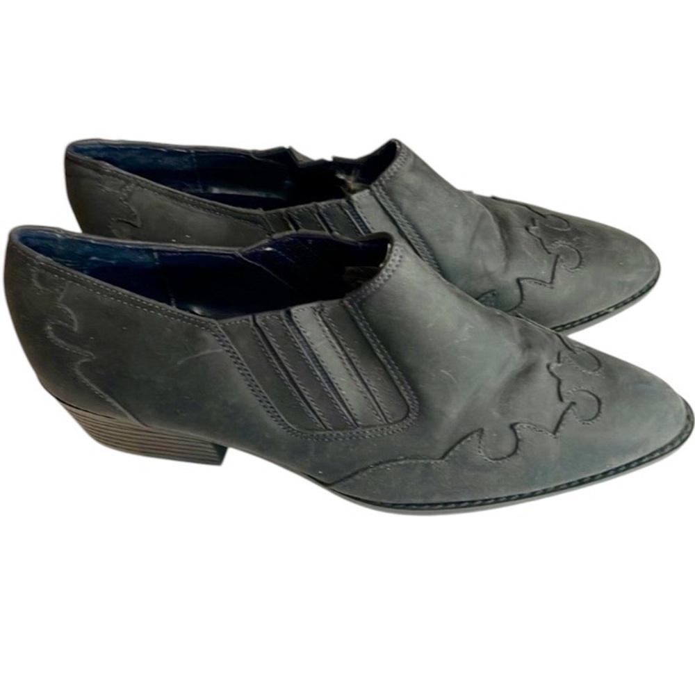Paradox Women’s Dark Gray Low Heeled Boots 7.5